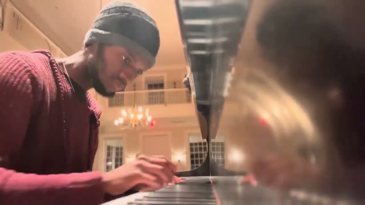 mia and sebastian's theme but it's a full song at this point...