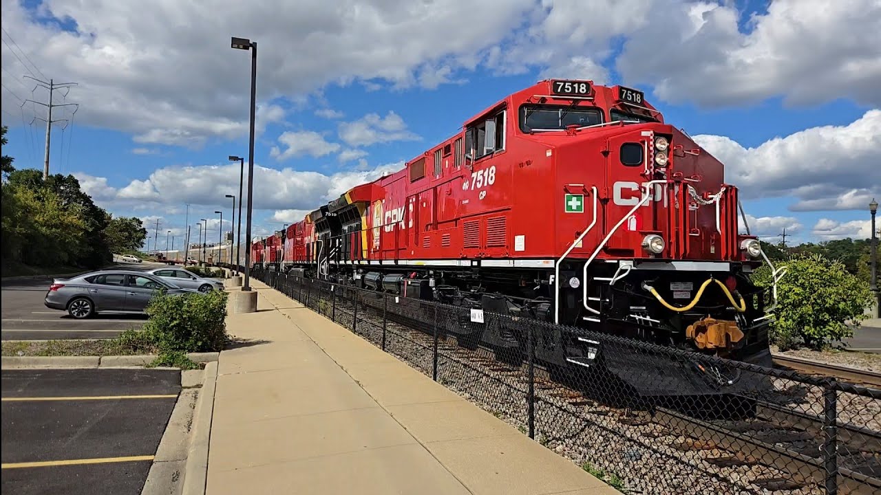 Railfanning Naperville and Elgin, IL 09/07/25 w/ brand new CPKC ET44ACs on CPKC 181 