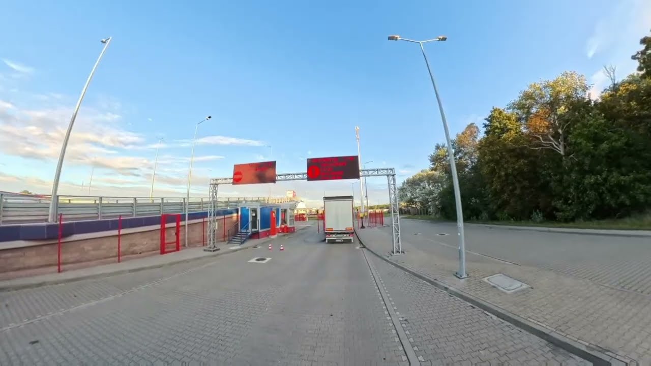 Ferry Terminal Świnoujście - dojazd z parkingu do DOK 5