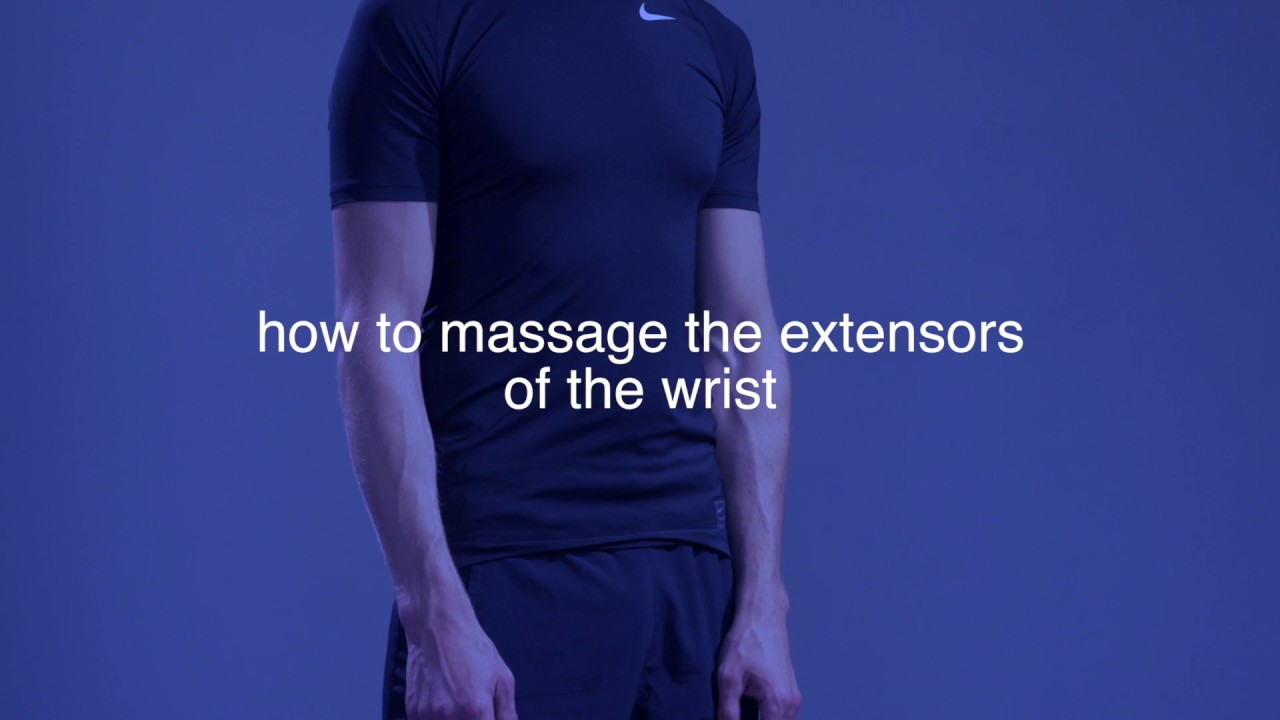 How to massage the extensors of the wrist with a percussive massager | Massage treatment tips