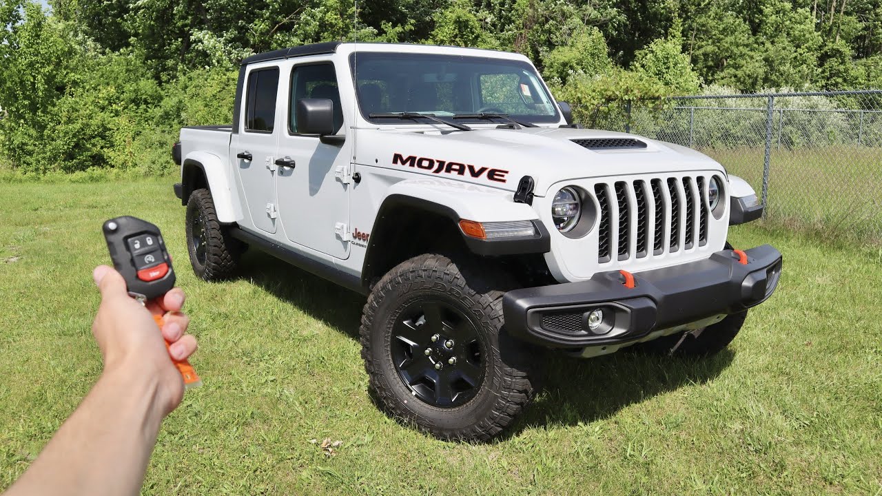 2022 Jeep Gladiator Mojave 4X4 | Start Up, Walkaround, Test Drive and Review