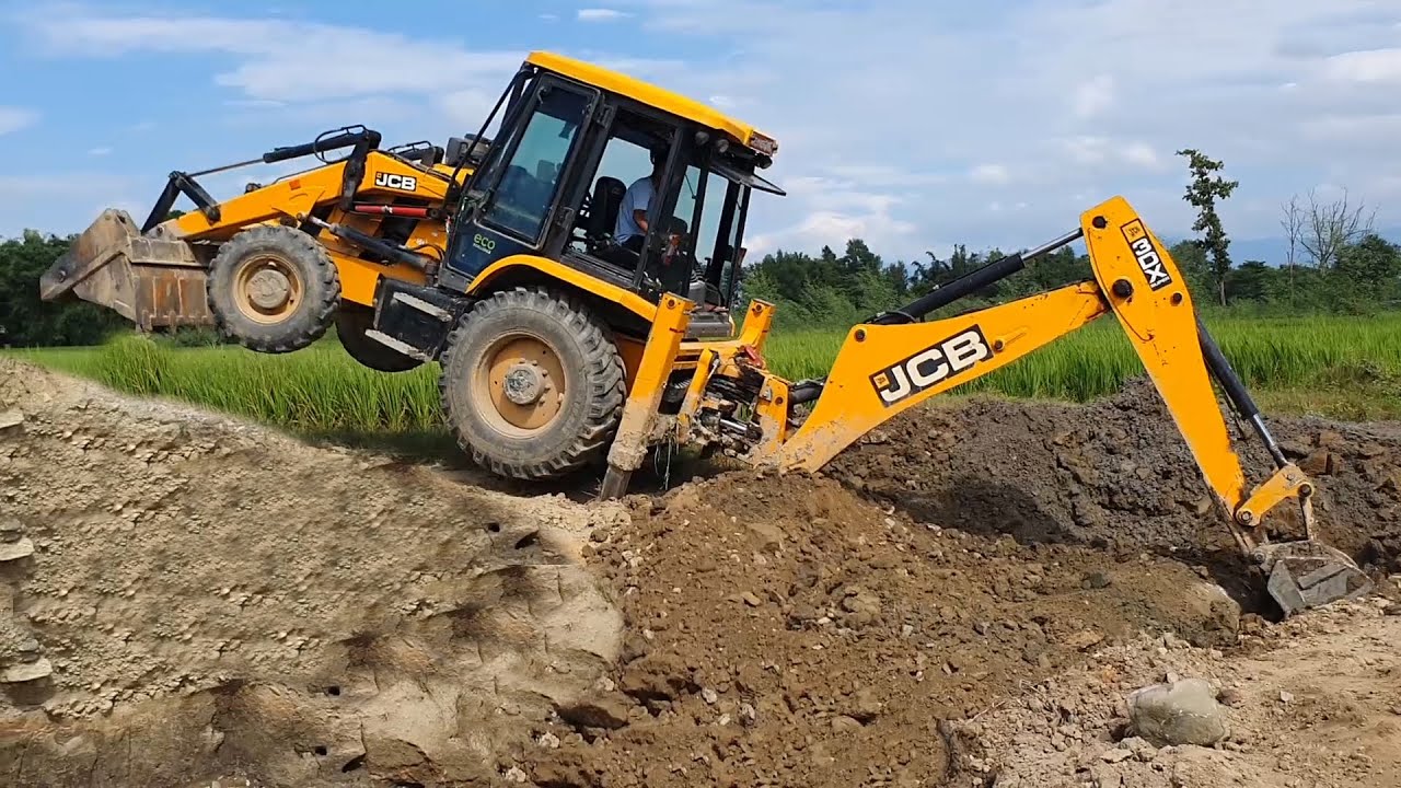JCB Earth Movers Making Drain For Wall Construction - JCB 3dx Backhoe Making Village Road - Part 3