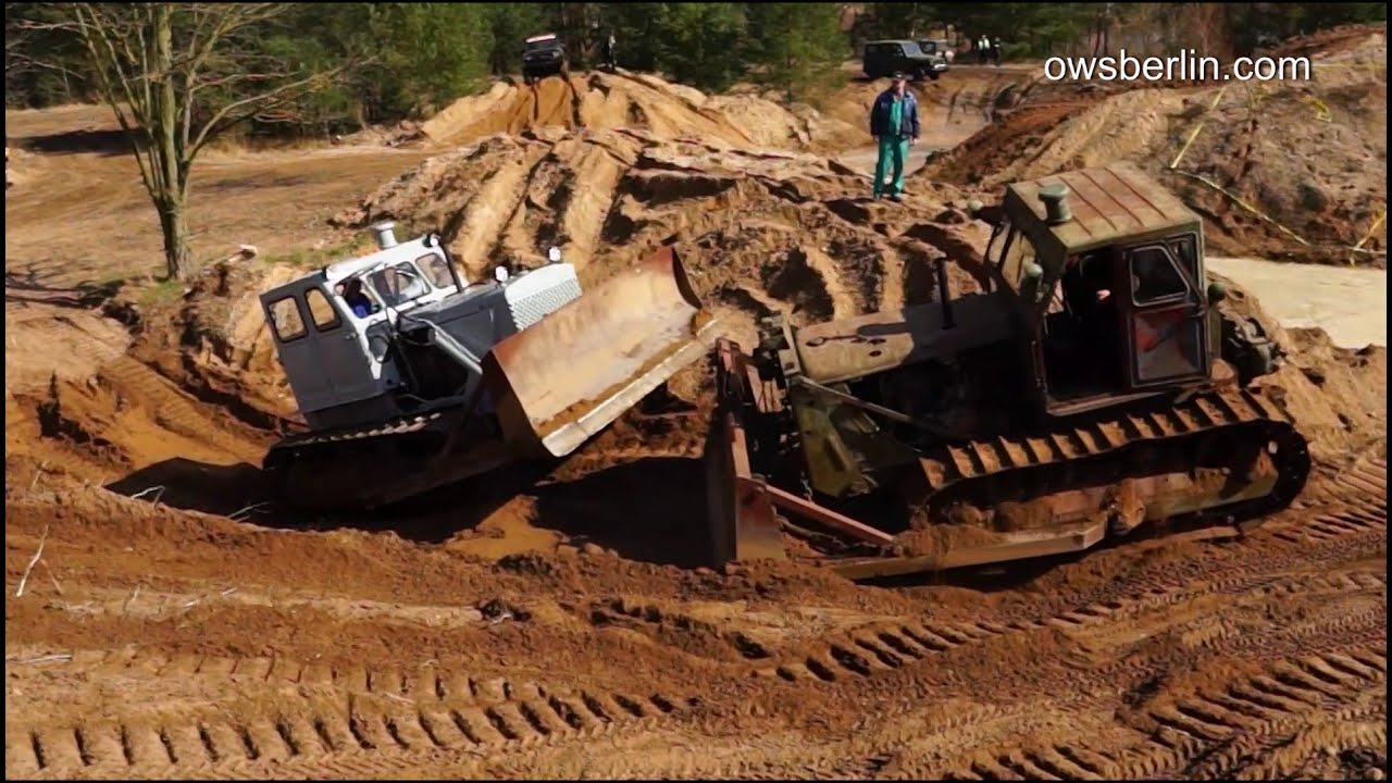 Amazing evacuation Russian Bulldozer T-100 | Эвакуация бульдозера T-100.
