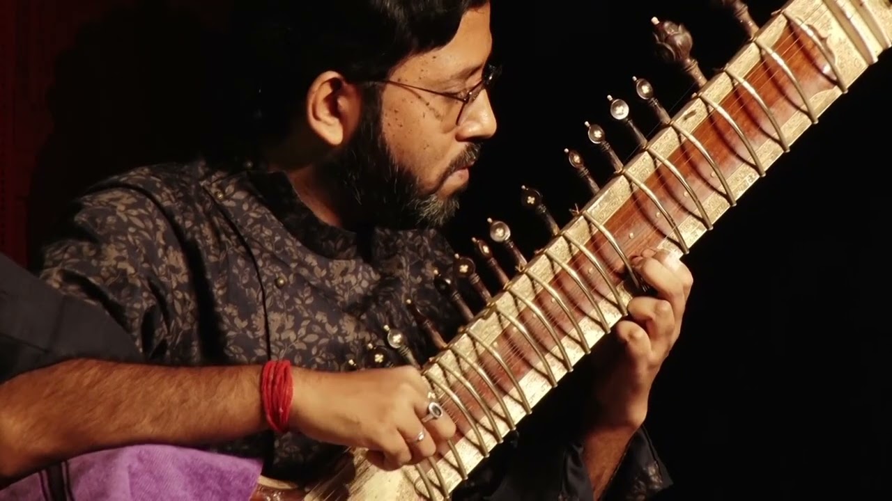 Raag Jaijaivanti (Alap Jod Jhala, Vilambit and Drut Gat) | Ayan Sengupta at Virasat October 2022