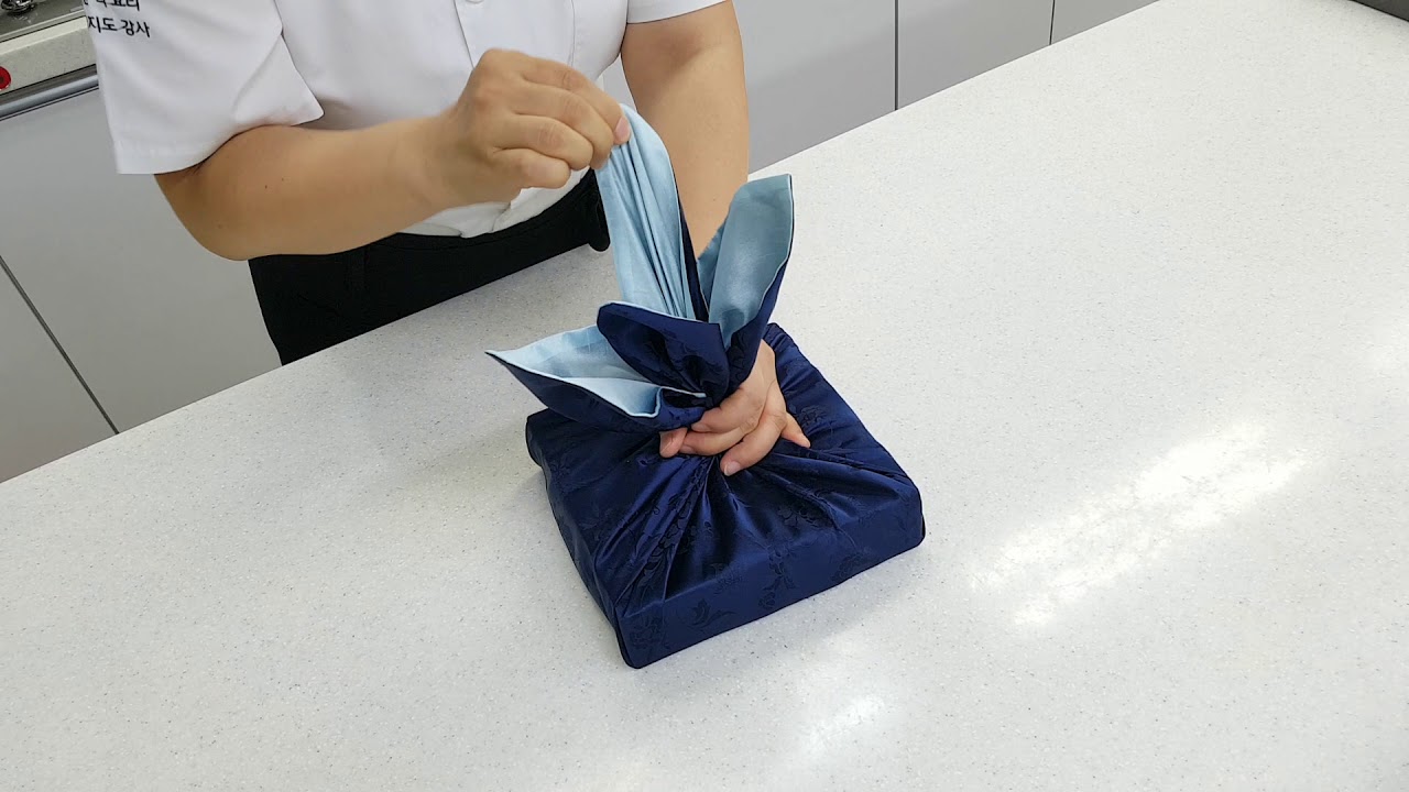 추석 맞이 전통보자기 포장법 - 수국보자기(이경희 강사)