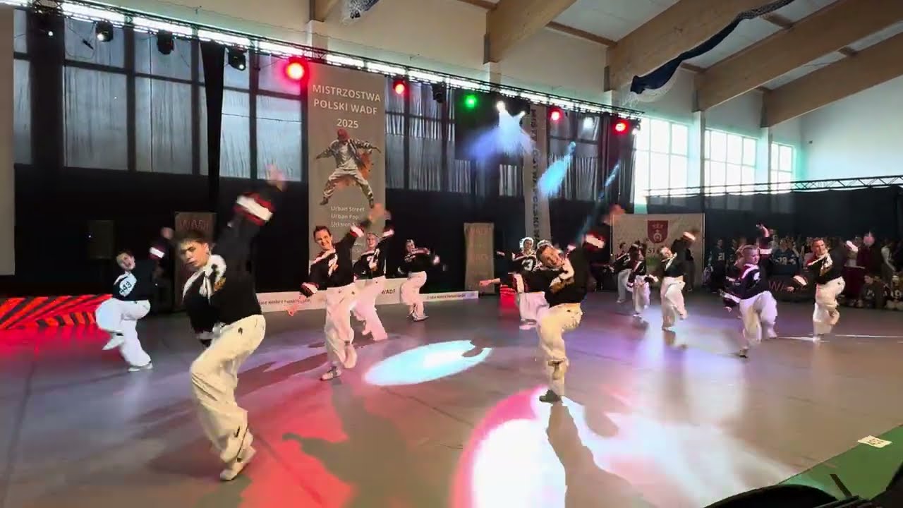Formacja JUNIOR hip-hop na Mistrzostwach Polski WADF 2025