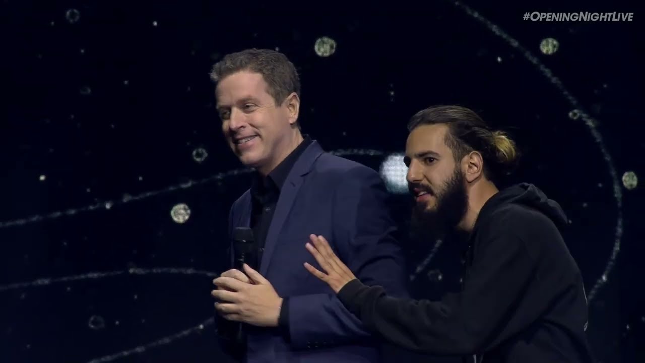 Random Guy Walks on Stage to Ask For GTA 6 - Gamescom 2023 Opening Night Live