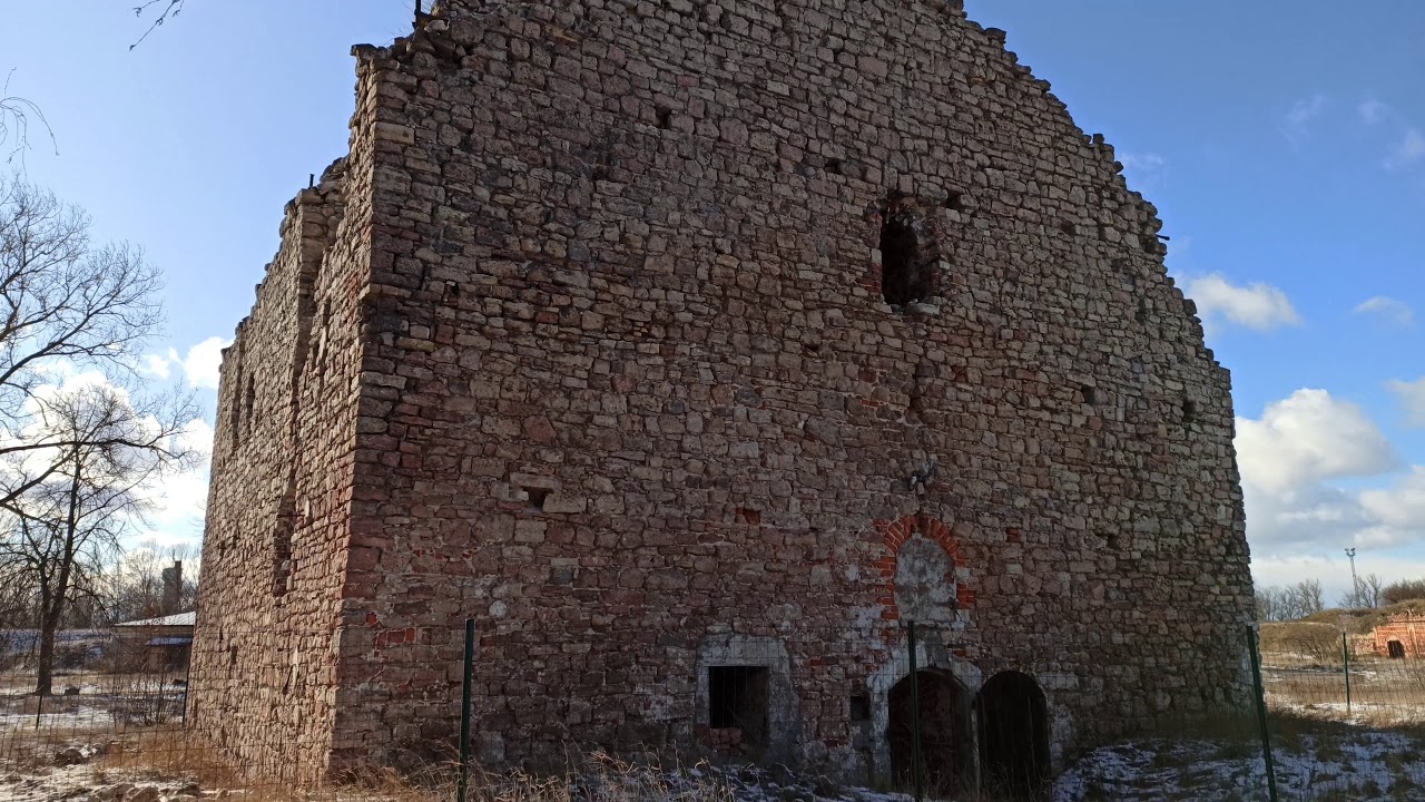 Крепость дюнамюнде 4К