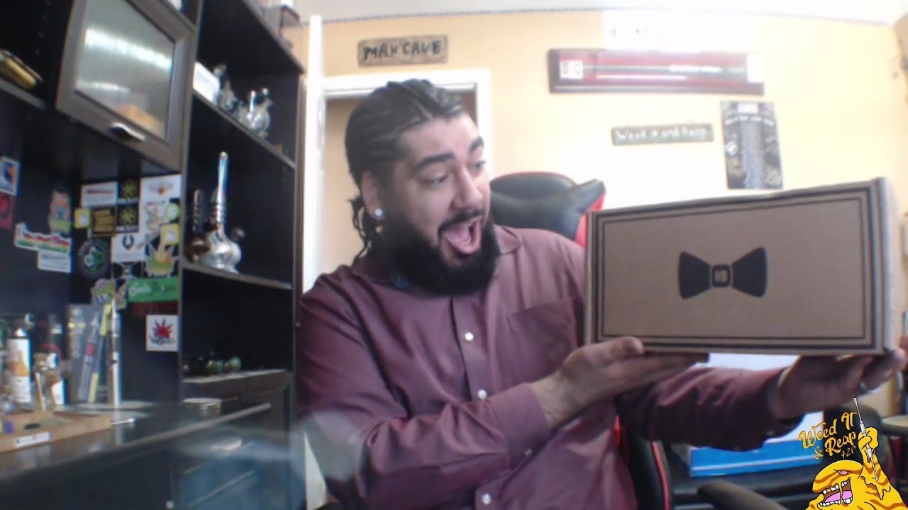 Opening March's Hippie Butler Box
