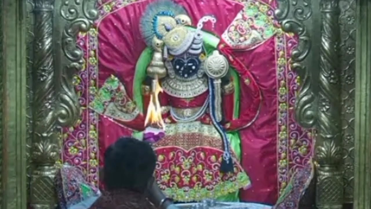 લાઈવ 🙏🏻 દર્શન આરતી 🙏🏻 આરતી 🙏🏻🌺🌹🌷🙏🪔🌺🪔#viralvideo #dwarkadhishtemple @દ્વાર