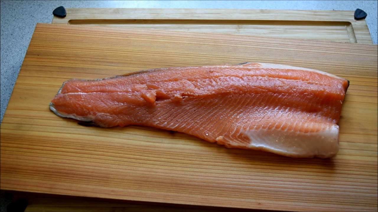 Lachs von der Planke