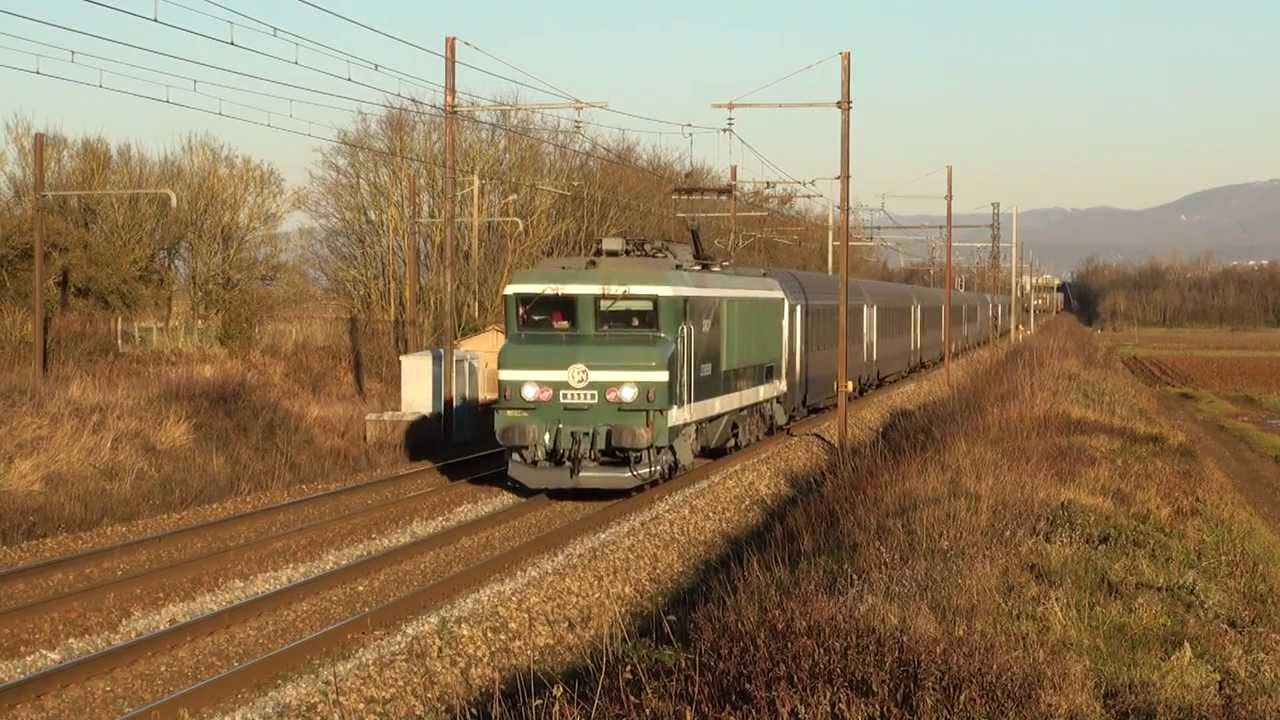 CC6558 en direction de Lyon pour la f&ecirc;te des Lumi&egrave;res