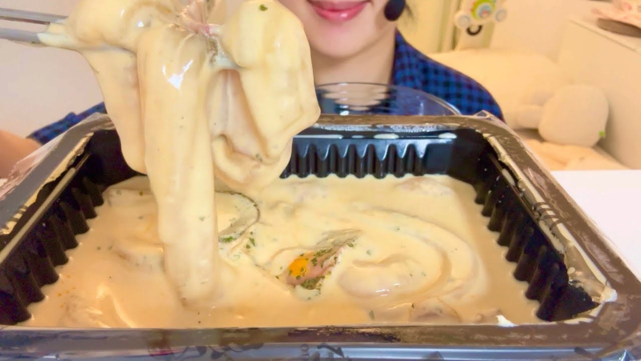 [Gari-eat ASMR] Creamy Shrimp Tteokbokki Mukbang 배떡 크림새우 떡볶이(sub)