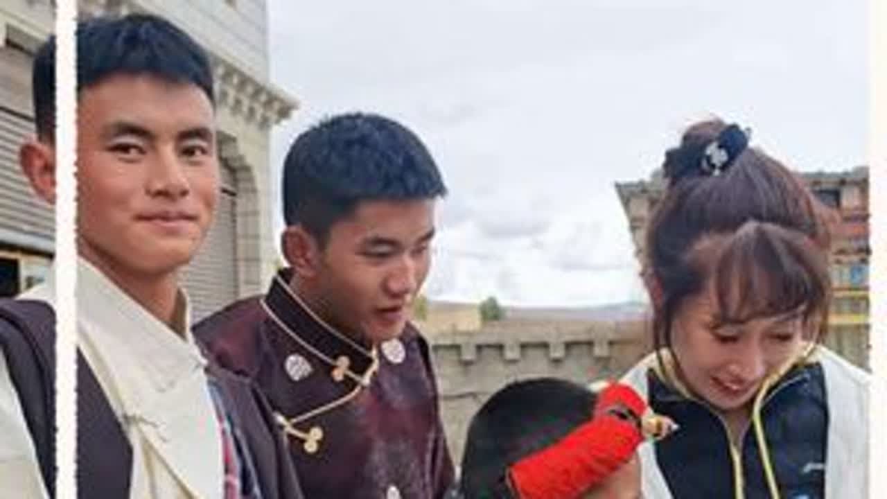 来自藏族同胞的热情 #藏族 #西藏 #穿越中东去非洲 #中国车环球自驾 #魏牌全新蓝山