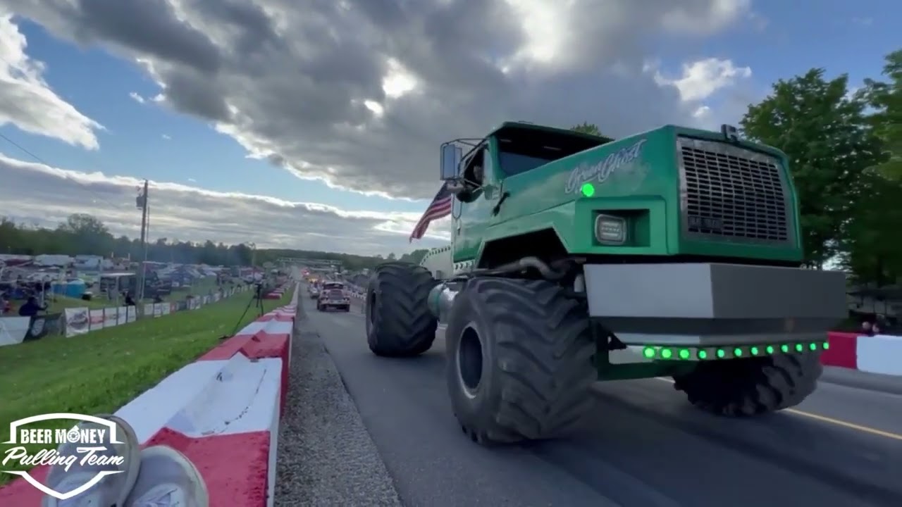 2022 Great Lakes Big Rig Challenge Semi Truck Parade!