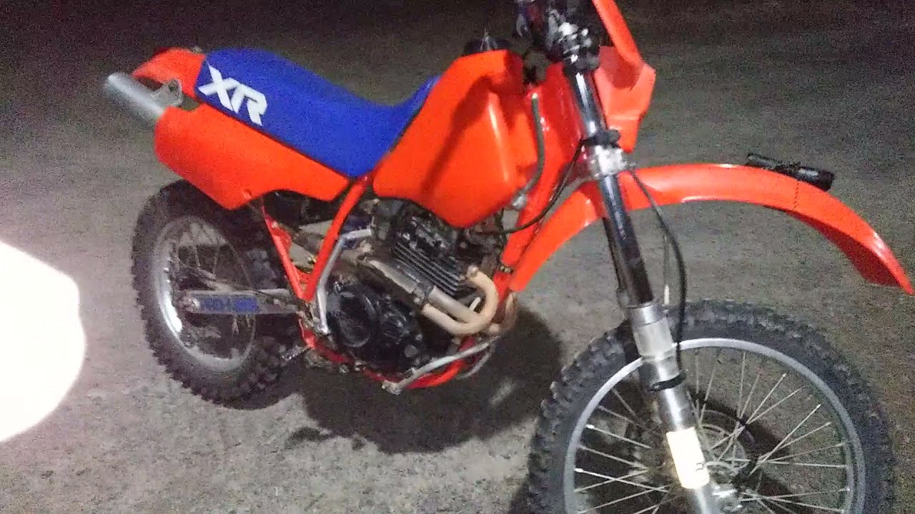 Loud Built 1985 Honda XR350R Cold Start Warm Up Raw Sound!