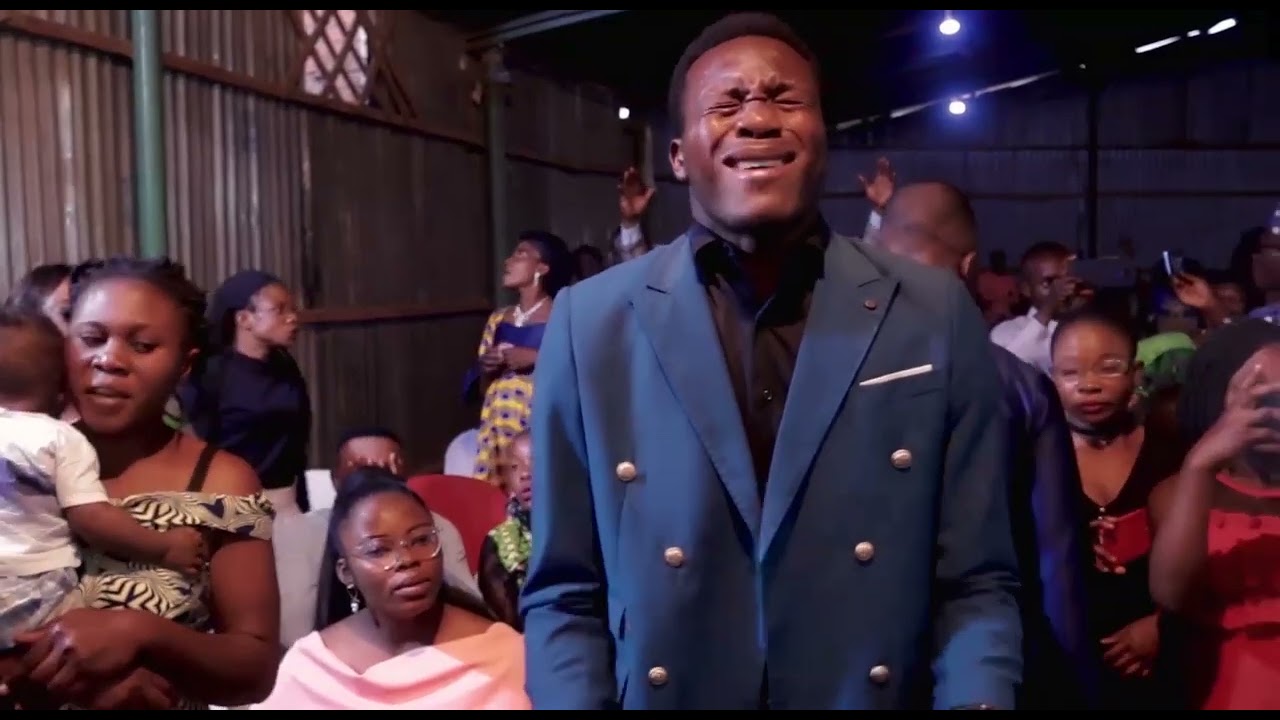 suivez l'integralité de la chanson abewa wi leza ciel ouvert athmosphere des anges