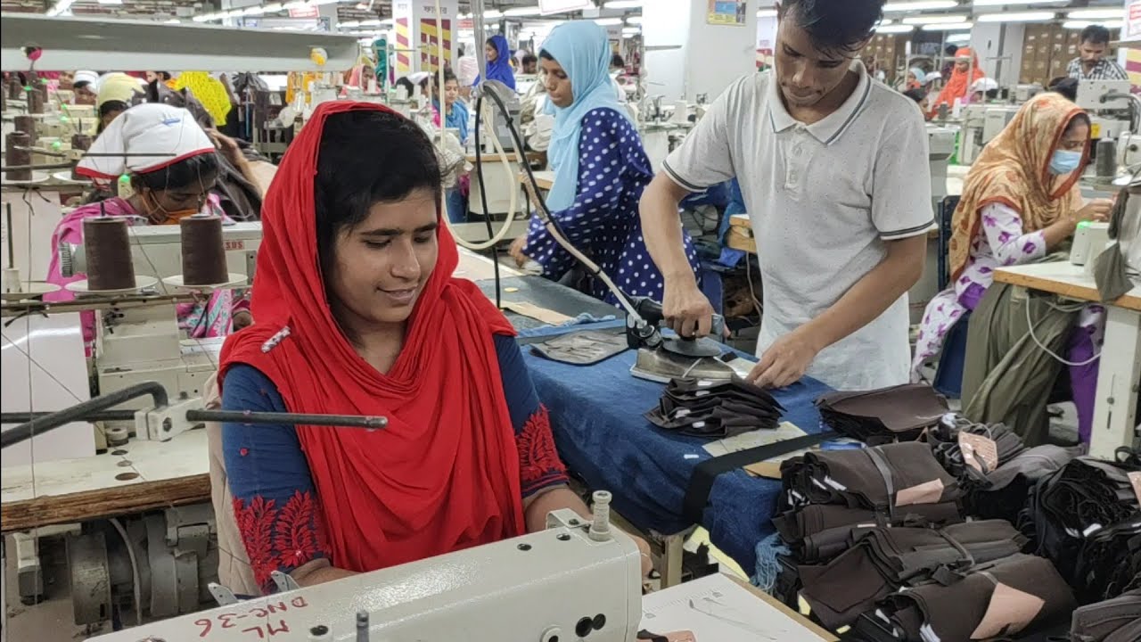 How Garments Sewing Iron Man Wark.গার্মেন্টস শিল্প প্রতিষ্ঠানে সুইং আয়রন ম্যান কিভাবে কাজ করে।