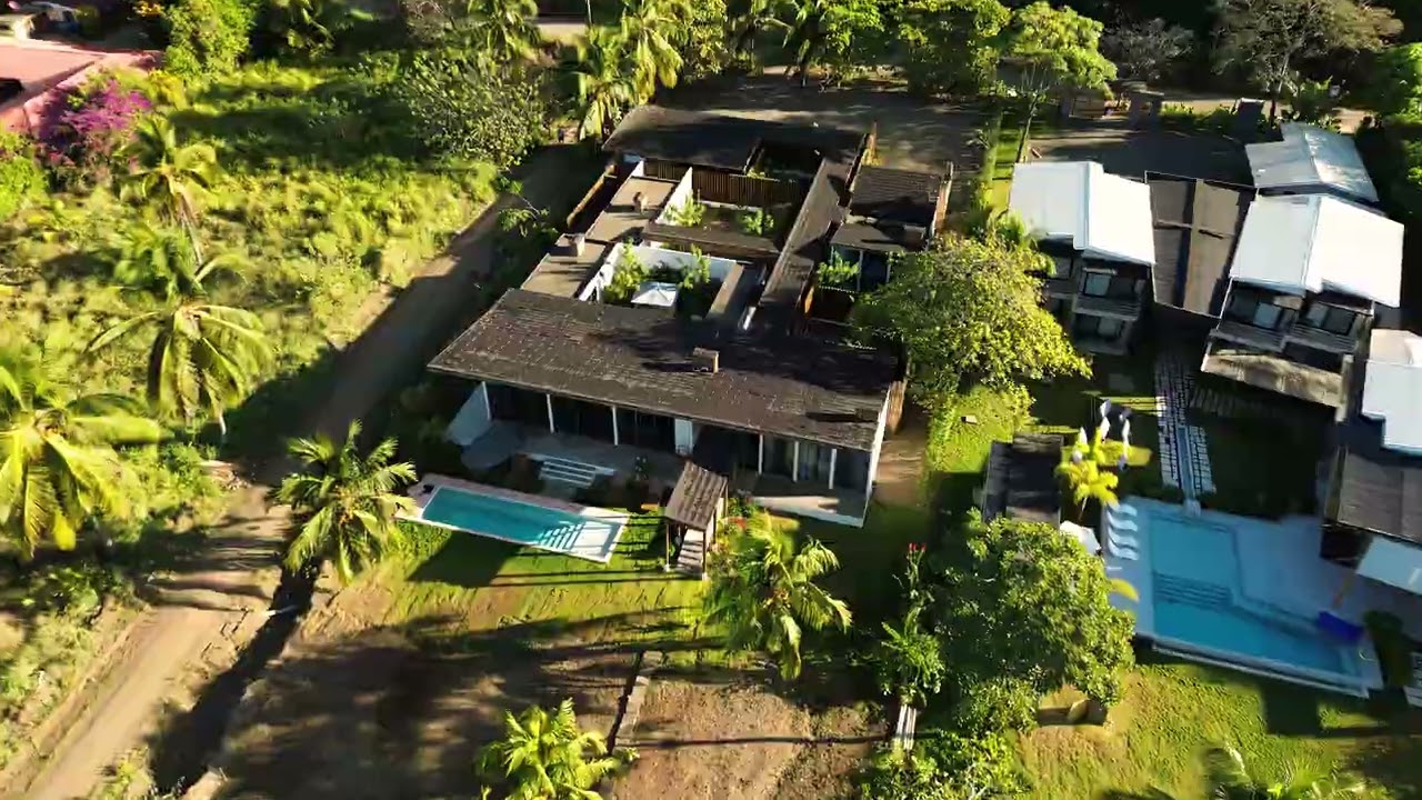 Mar Del Sol Beachfront 7,000 sqft villa - Playa Coyote Costa Rica
