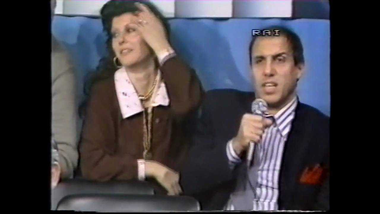 Adriano Celentano Fantastico 6  '85 Joan Lui