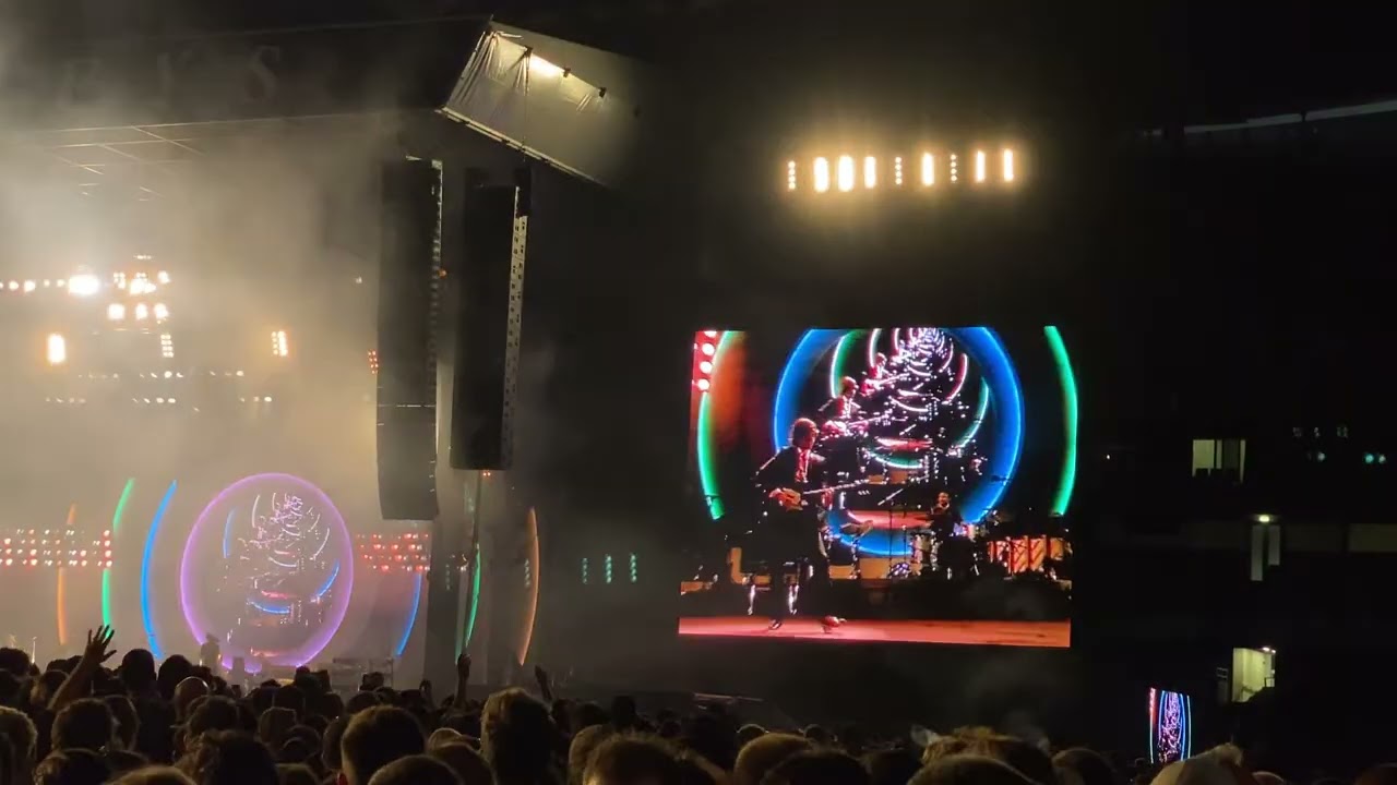 Arctic Monkeys - Body Paint - Live Emirates Stadium London (18/06/2023)