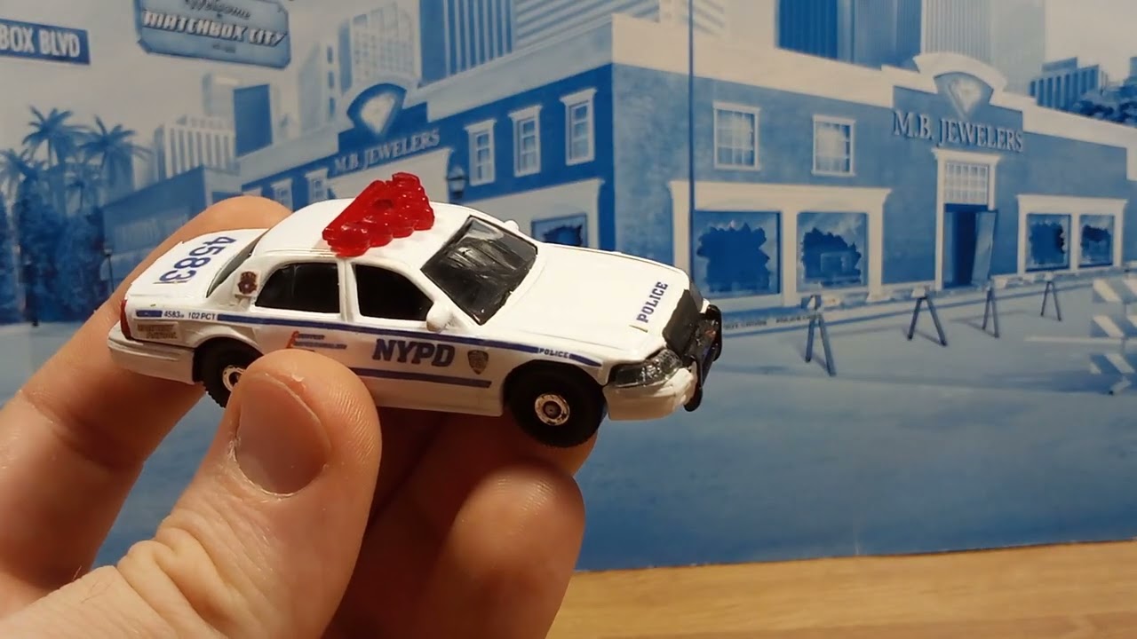 Matchbox Custom NYPD Ford Crown Victoria Police Interceptor