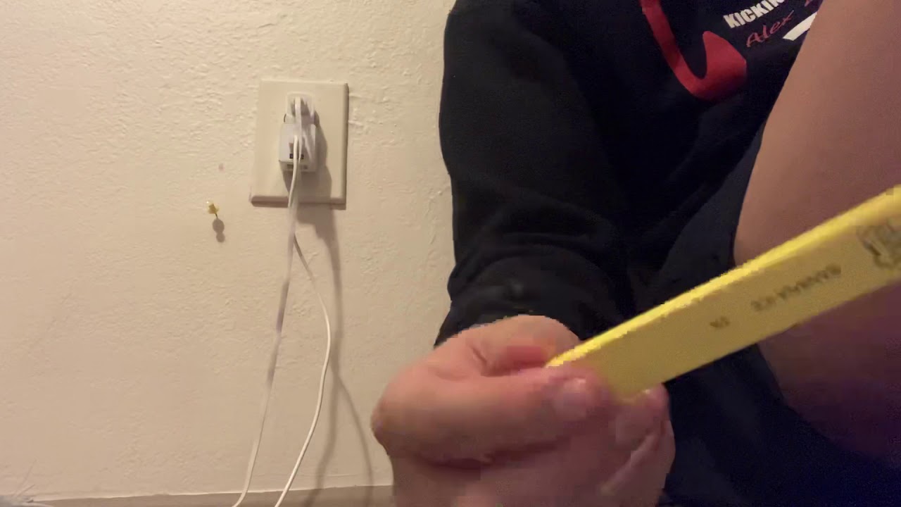How to charge a puff bar
