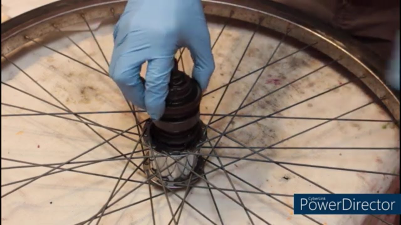 New Life for Old Bikes service a Sturmey-Archer AW 3 speed