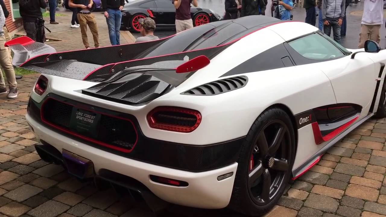 Koenigsegg One:1 and Pagani Huayra at Lake Forest Concours 2016