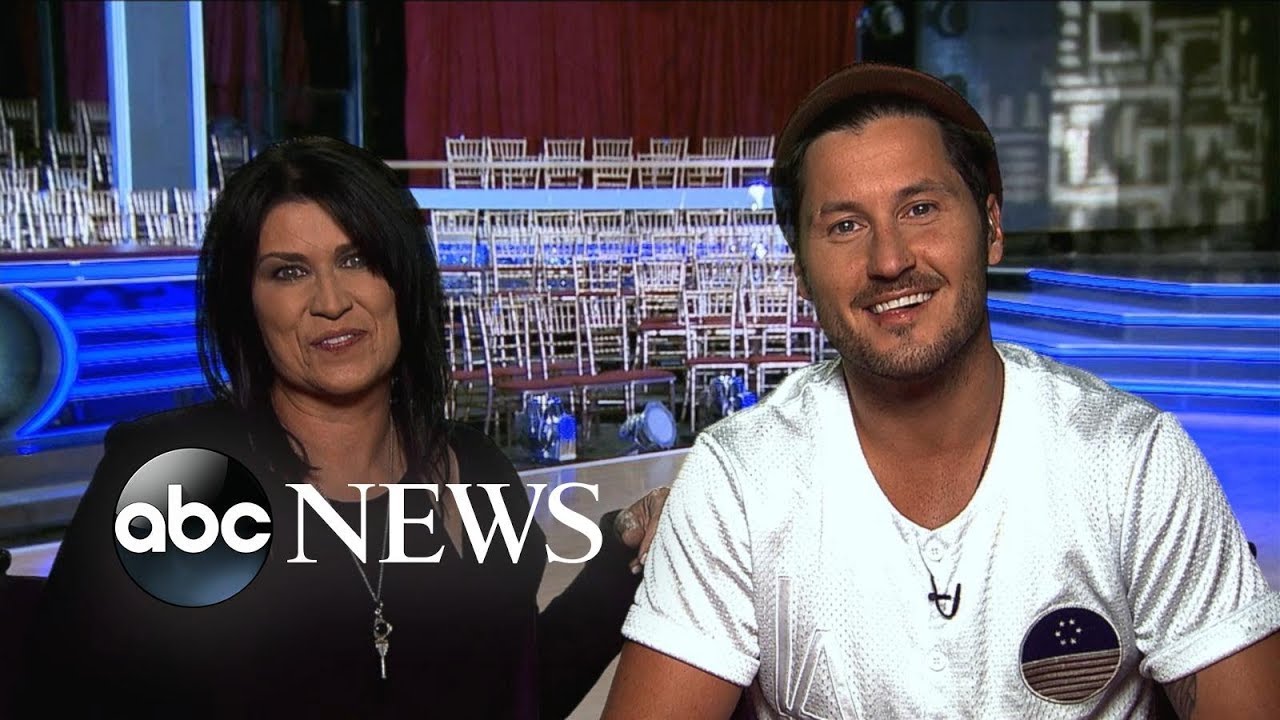 Val Chmerkovskiy will dance with Nancy McKeon on season 27 of 'DWTS'
