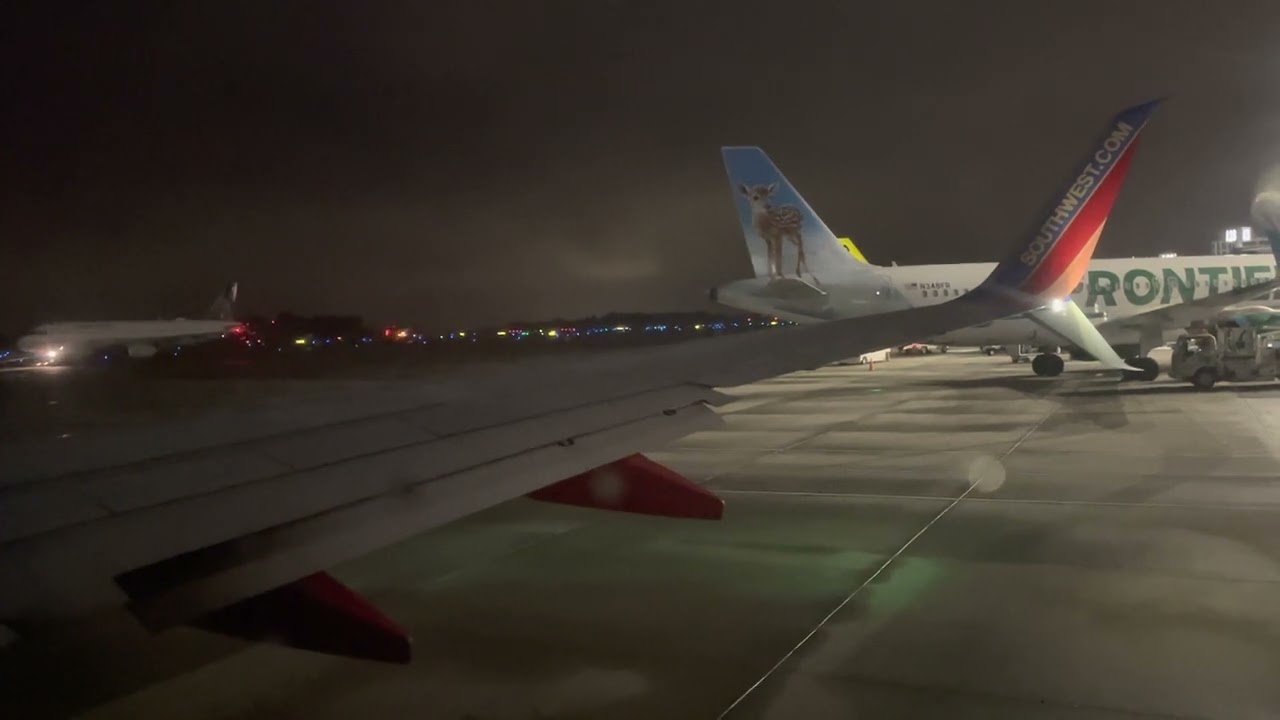 Southwest Airlines 737-800 Takeoff From Charlotte (CLT)