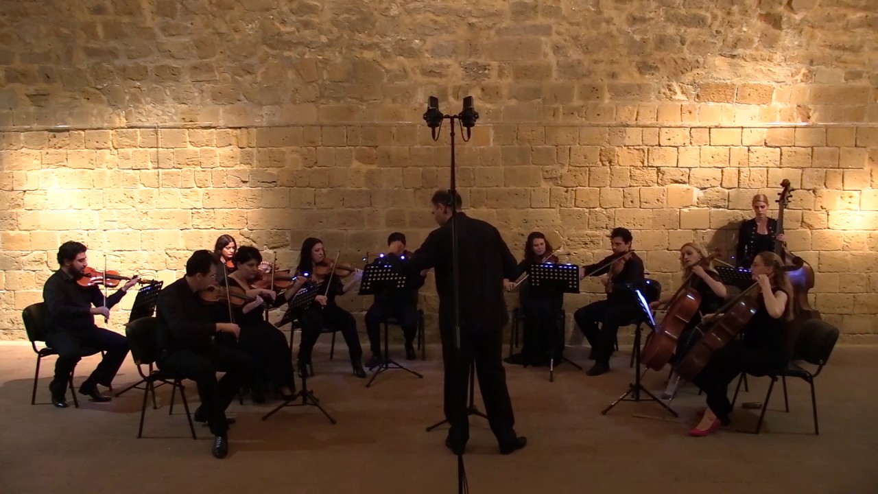 Peter Warlock, 'Capriol Suite'. II Pavane