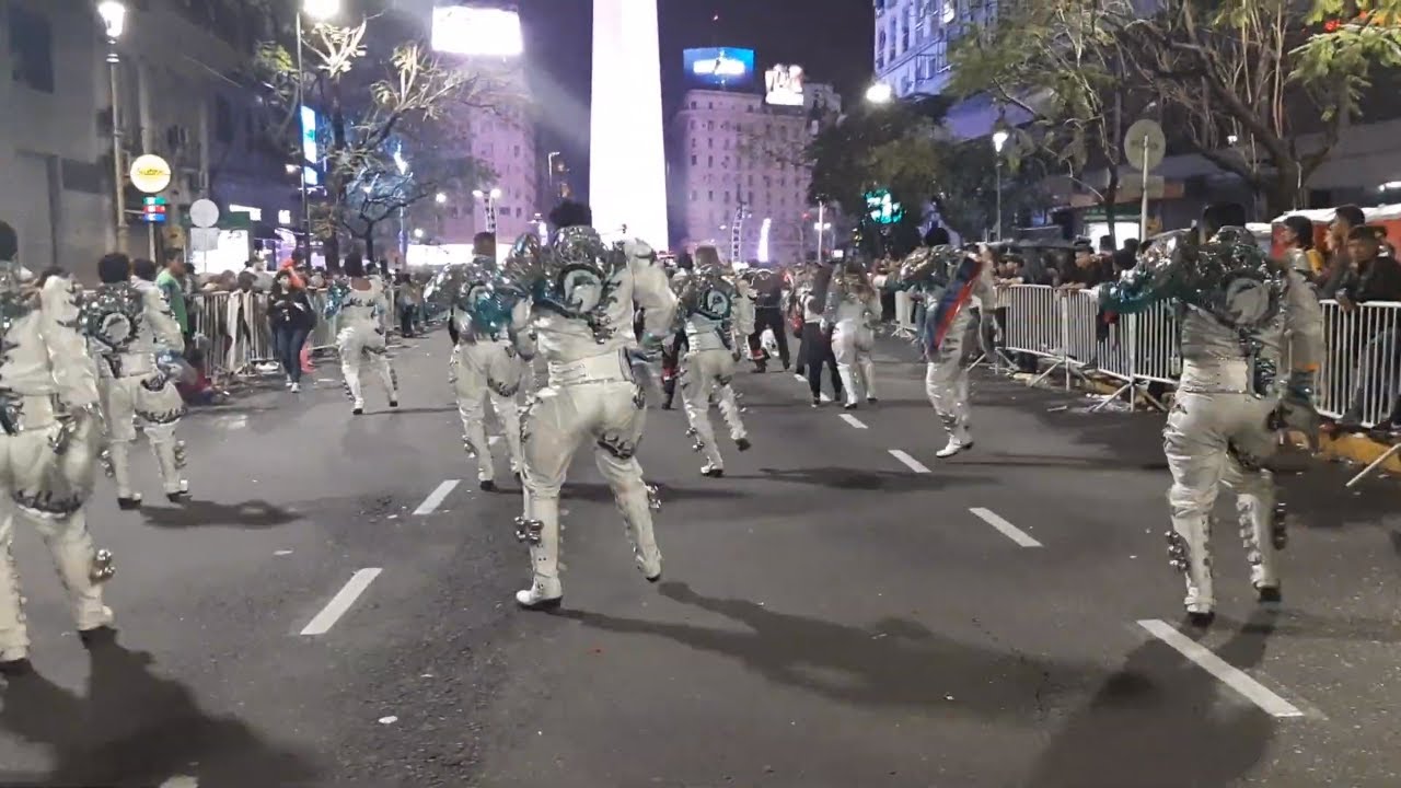 Av. de Mayo 2019- Caporales San Simon en la XI entrada de integracion Bolivia baila en Buenos Aires
