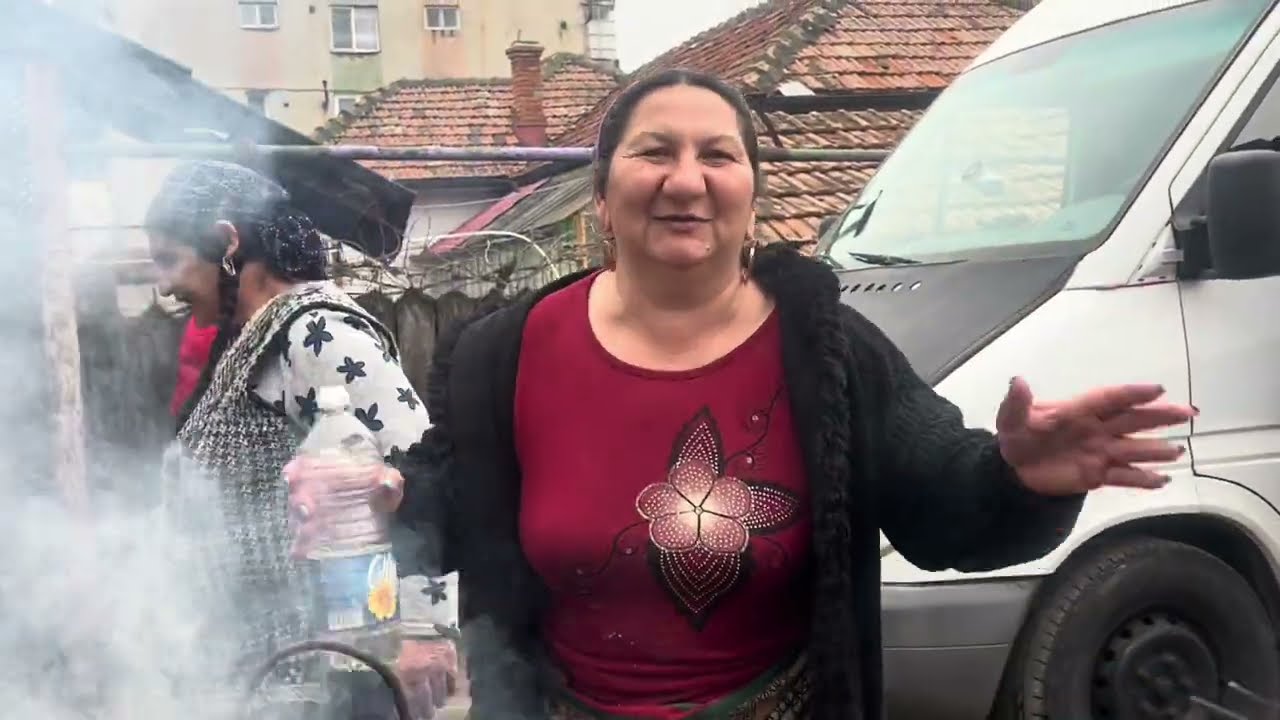 Dana a pregătit cele mai bune bunătății La ziua lui Nasie !￼Petrecere Mare in Satra de la Strehaia