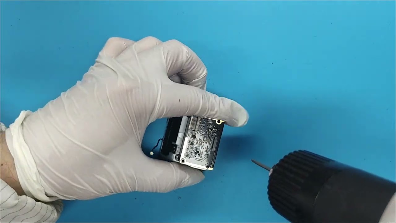 J17 WIRELESS Disassembly video