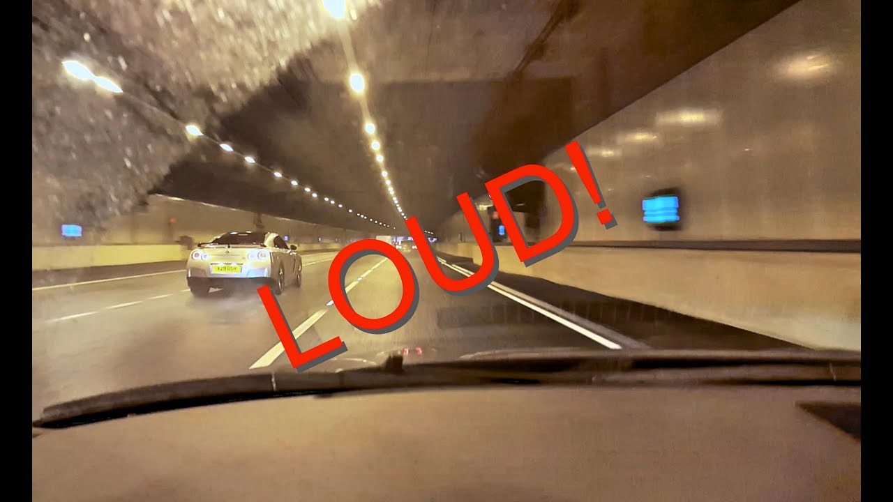 Insane 640HP Nissan GTR Tunnel Sounds: LOUD!