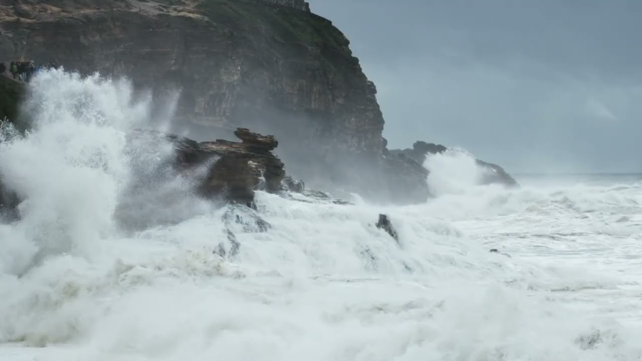 Waves Crashing on Rocks - Emotional Piano Music for Relaxation, Focus & Deep Calm