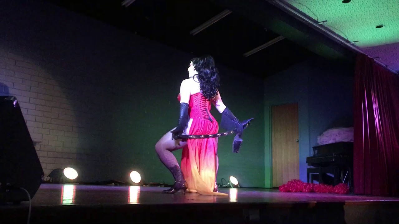 BURLESQUE IDOL Grand Finale LANA LUNACY