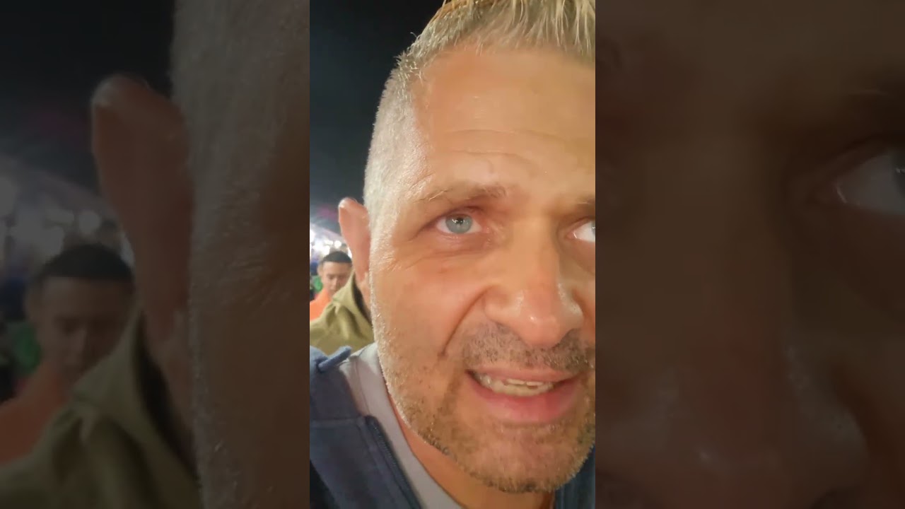 Sobota , targi w górach.