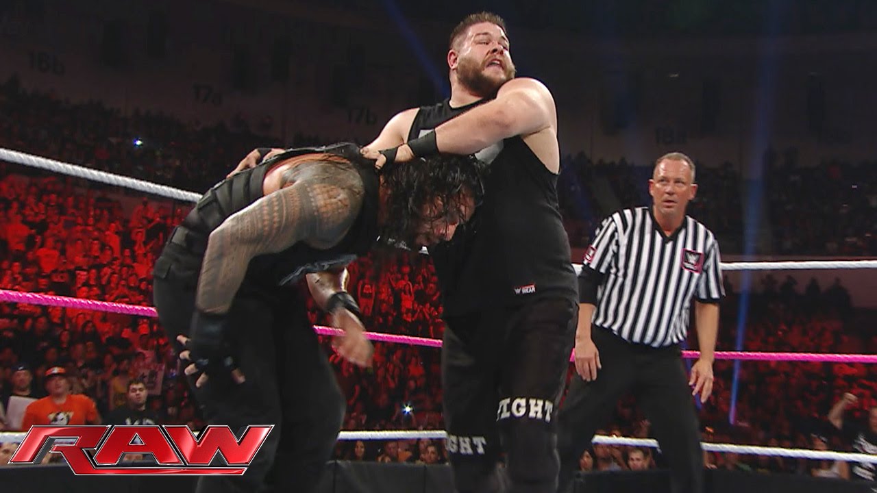№ 1, фатальный четырёхсторонний матч: Raw – 26 октября 2015 г.