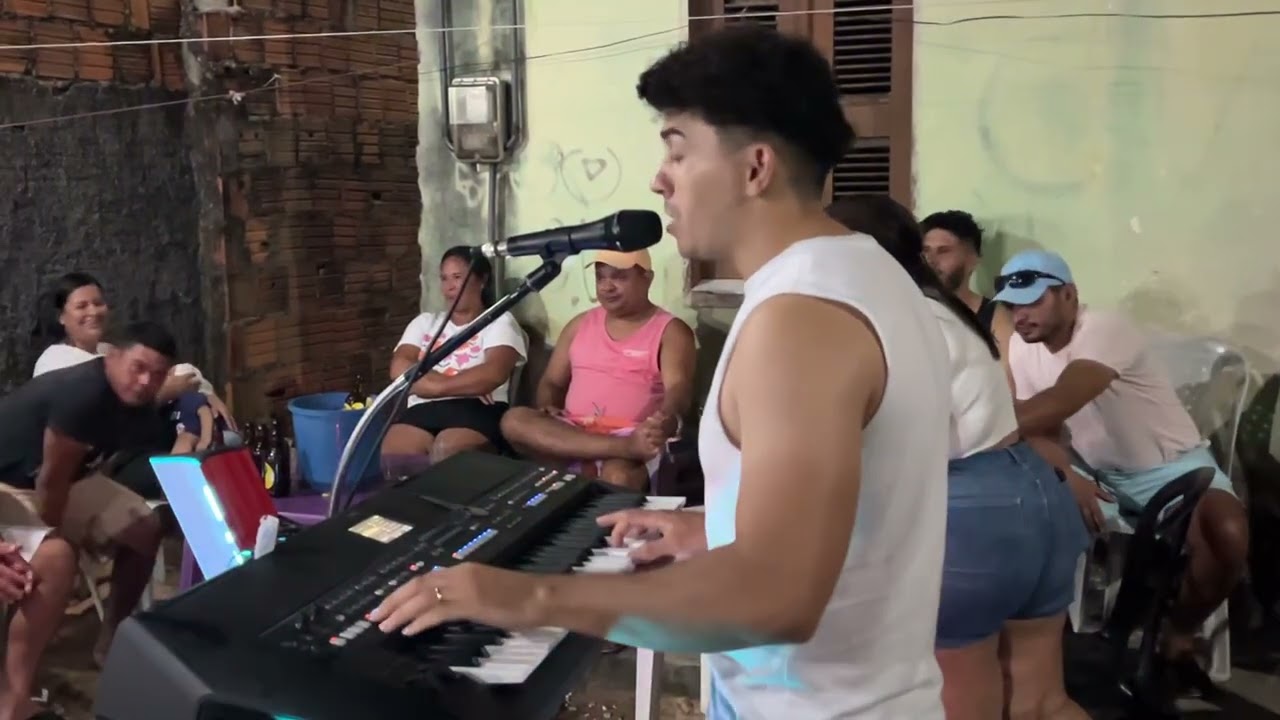 SERESTA BREGA PRA ENCHER O COPO GILDENES ARAÚJO NO CALDO DO PEIXE ACARAU CEARÁ 