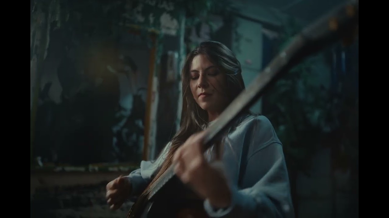 Falchi - Moonlace (Official Music Video)