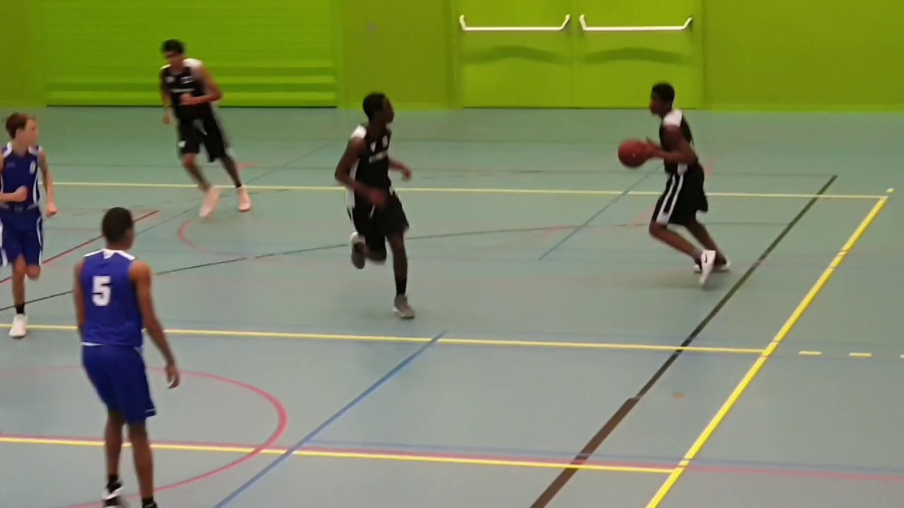 Amsterdam Warriors M16 1-De Hoppers M16 1