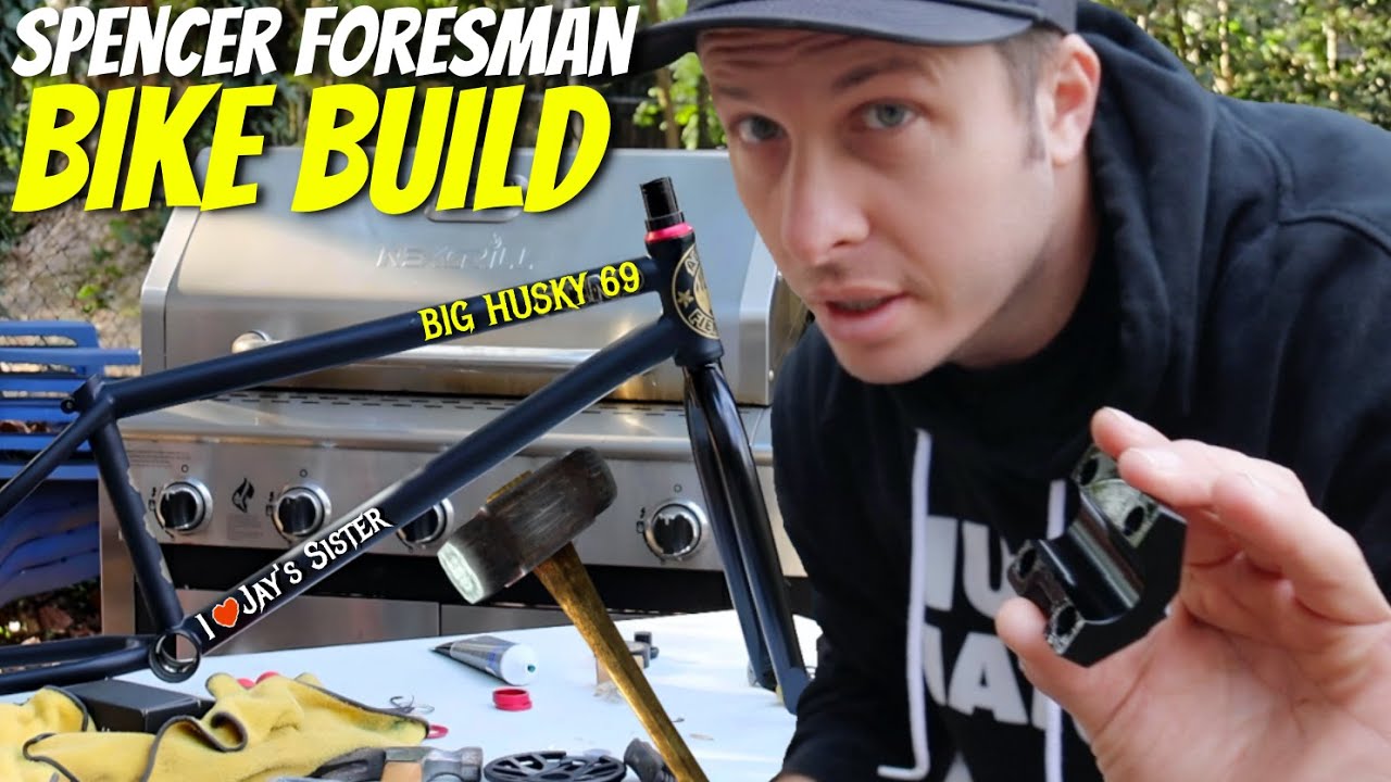 UNBOXING & BUILDING MY NEW SIGNATURE BIKE!