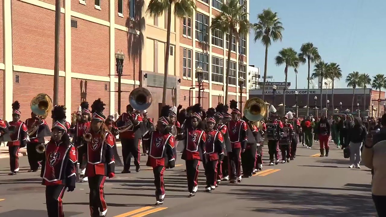 REWATCH: Crowds honor legacy of civil rights icon at Jacksonville’s 45th annual MLK Holiday Parade
