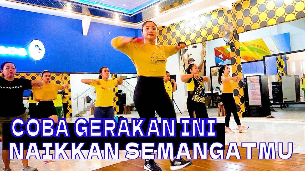 AEROBIC KOMANG LOW EVIEYUSLIE TERBARU