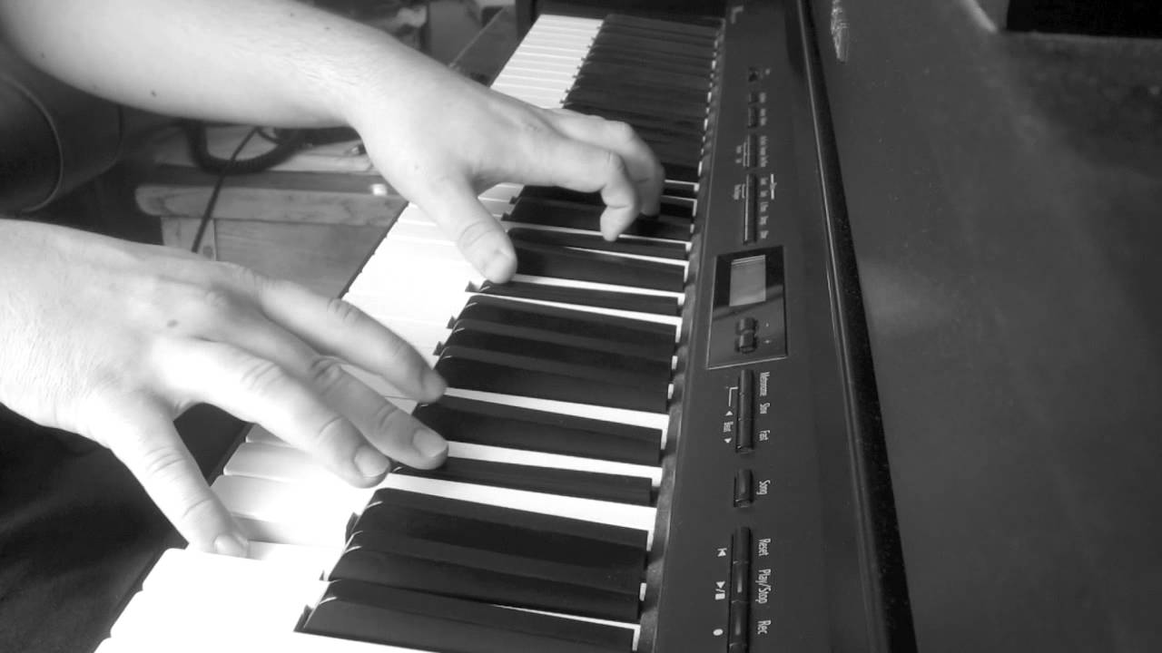 Scary Monsters and Nice Sprites - Skrillex (Piano Cover)