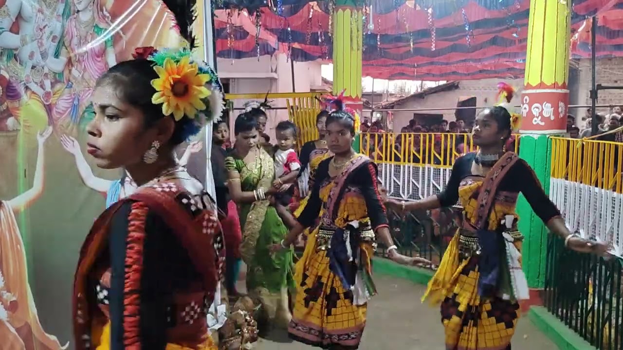 Litiguda Ledis Kirtan Party 🌷ହାଏ ତୋର କସମରେ ତତେ ଦିଲ ଦେଇଛେ ସମ୍ବଲପୁରୀ ସୁରେ ଧମାକା ଲିଟିଗୁଡା ଝିଅ କିର୍ତ୍ତନ 