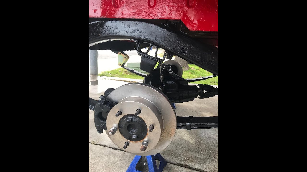 Toyota FJ40 rear disc brake conversion