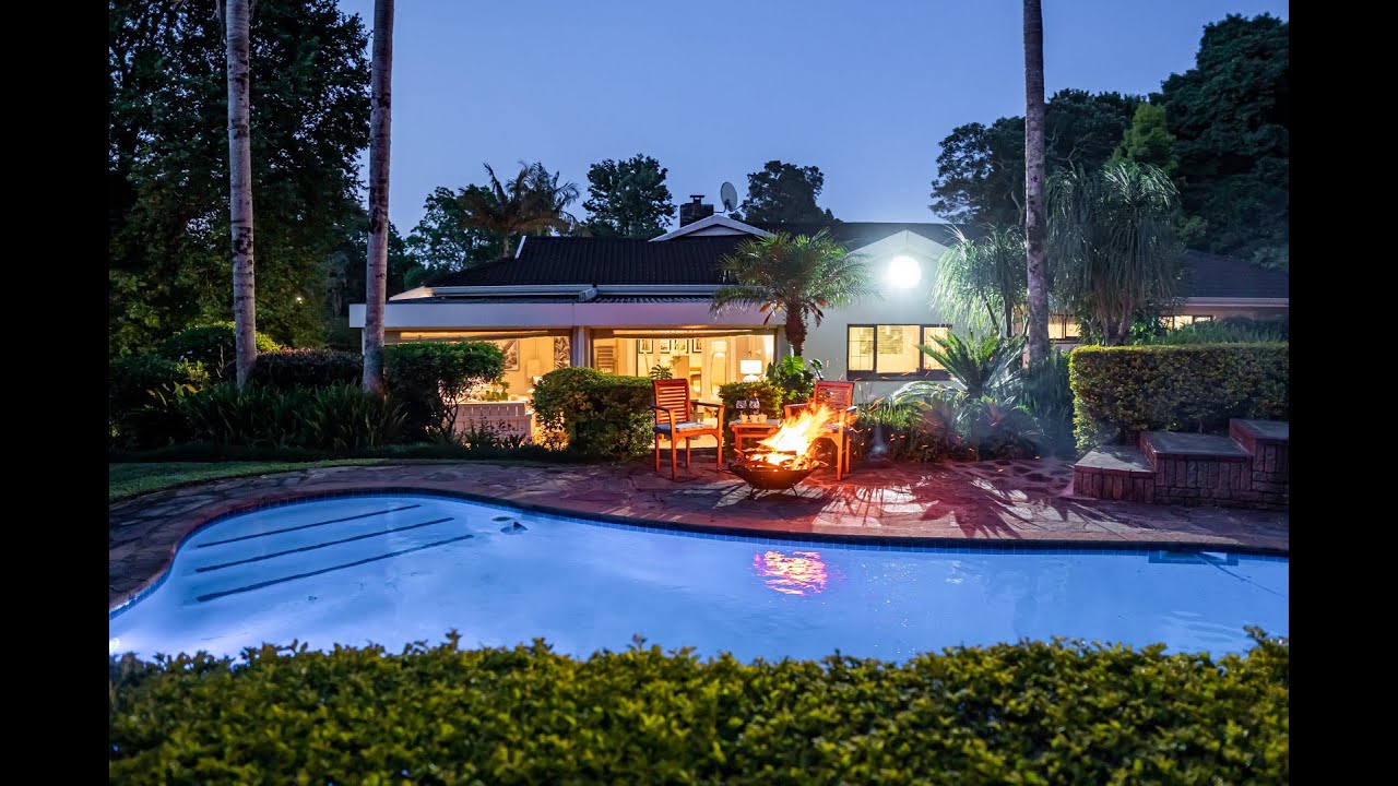 R3,250,000 | 4 Bedroom House for Sale In Kloof
